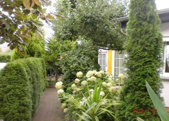 Holiday Apartment With 2 Bedrooms