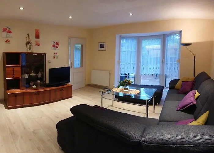 Holiday Apartment With 2 Bedrooms